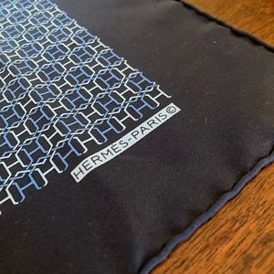 Hermes Men’s Pocket Square